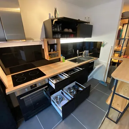 Apartamento De Village Avec Terrasse Plaissan